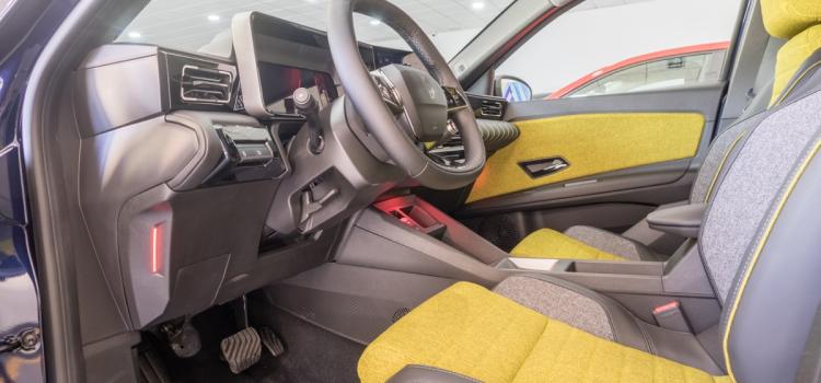 Renault 5 Electrico 007