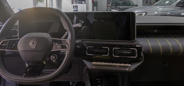 Renault 5 Electrico 008